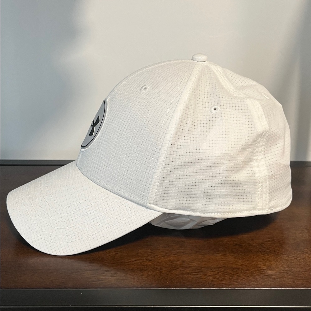 Under Armour Men’s UA Golf Hat Vented Cap (White) Size Large/Extra Large L/XL - Picture 6 of 8